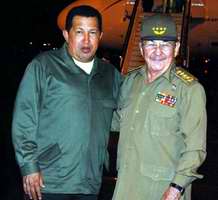 Hugo Ch&aacute;vez y Ra&uacute;l Castro en La Habana