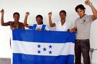 En Matanzas estudiantes hondureños se pronuncian contra del golpe militar