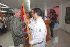 José Ramón Balaguer Cabrera entregó en acto solemne la Bandera 50 años de Revolución al Hospital General Universitario “Gustavo Aldereguía Lima”