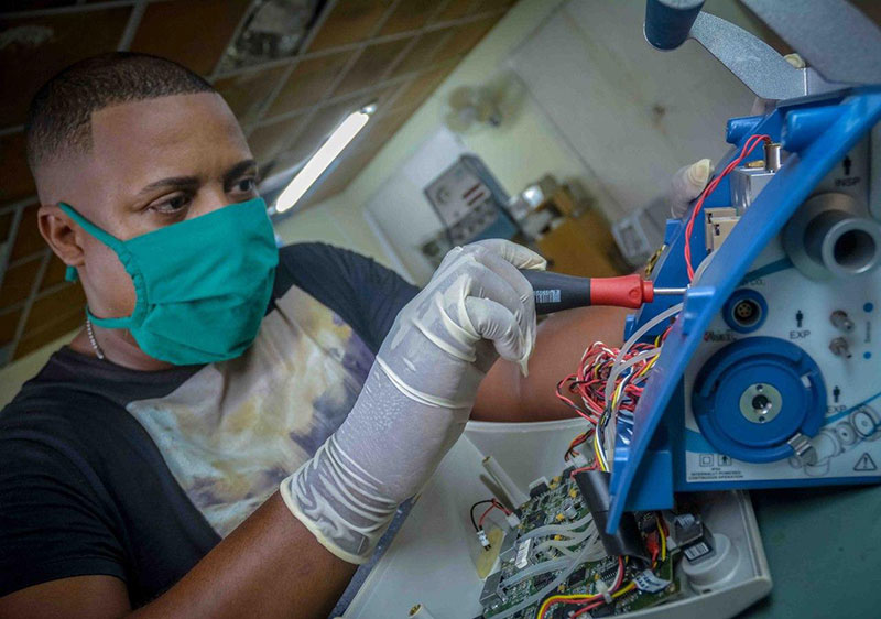 Cuba desarrolla ventiladores pulmonares (+Video)