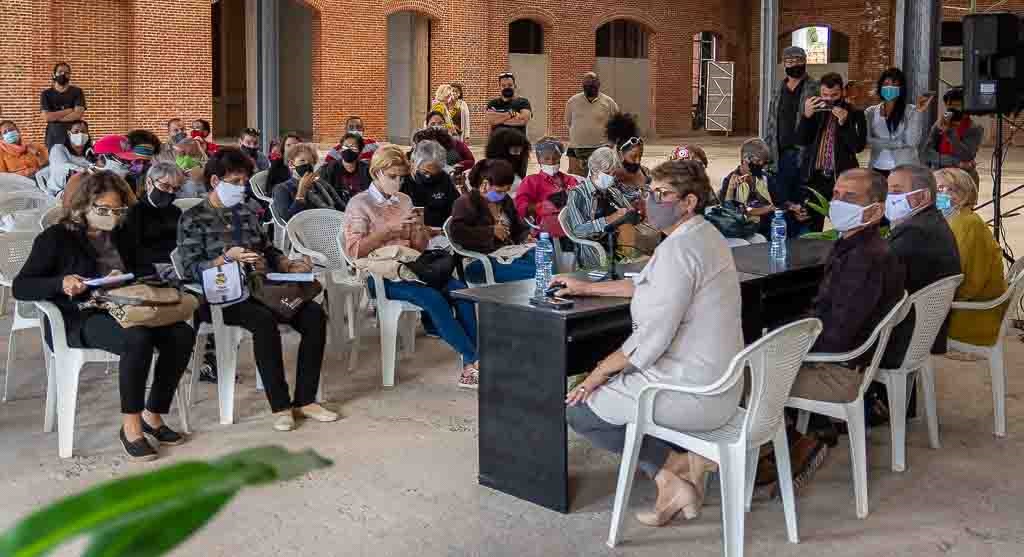 Feria Nacional de Artesanía en La Habana