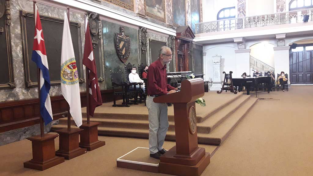 Gradúan a nuevos profesionales de la prensa en La Habana