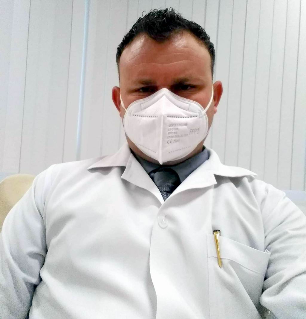 Doctor Enrique Prieto, especialista de primer grado en Nefrología