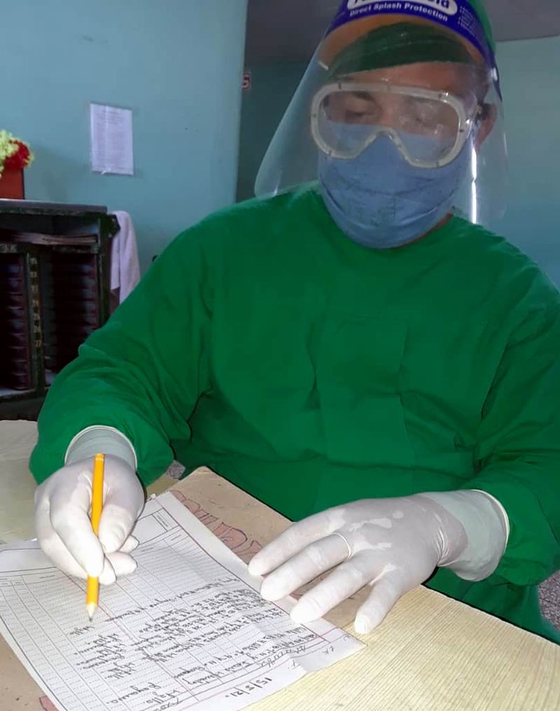 Licenciado en Enfermería Eloy Carrillo Sosa Licenciado en Enfermería Eloy Carrillo Sosa