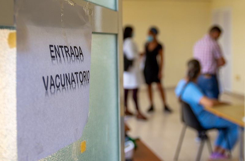 En mayo se iniciará la vacunación masiva anti-COVID-19 en La Habana