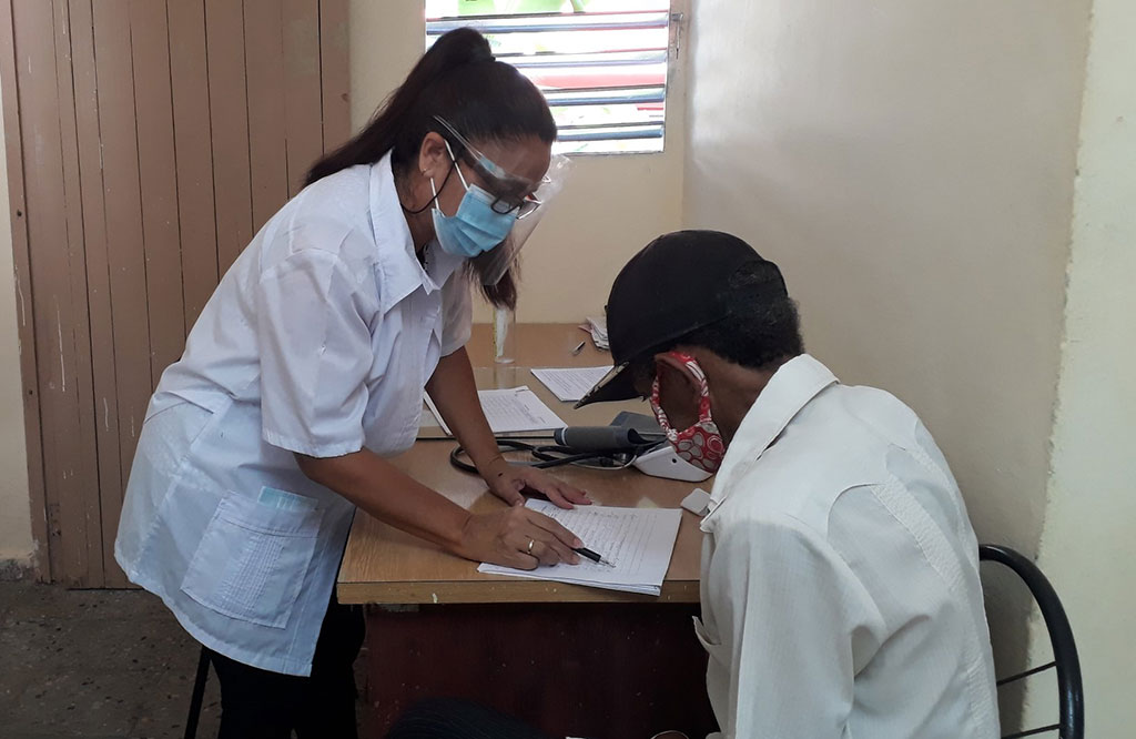 Regla en intervención sanitaria con Abdala Regla en intervención sanitaria con Abdala