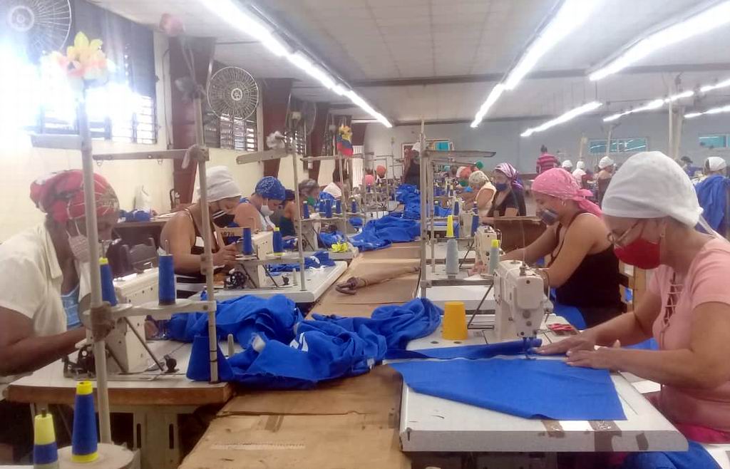 Coser, cantar y cuidarse (+Audio)