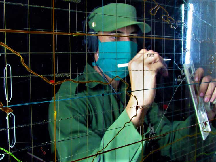 Defensa Nacional: Aquí está la continuidad solida de la Revolución (+Audio)