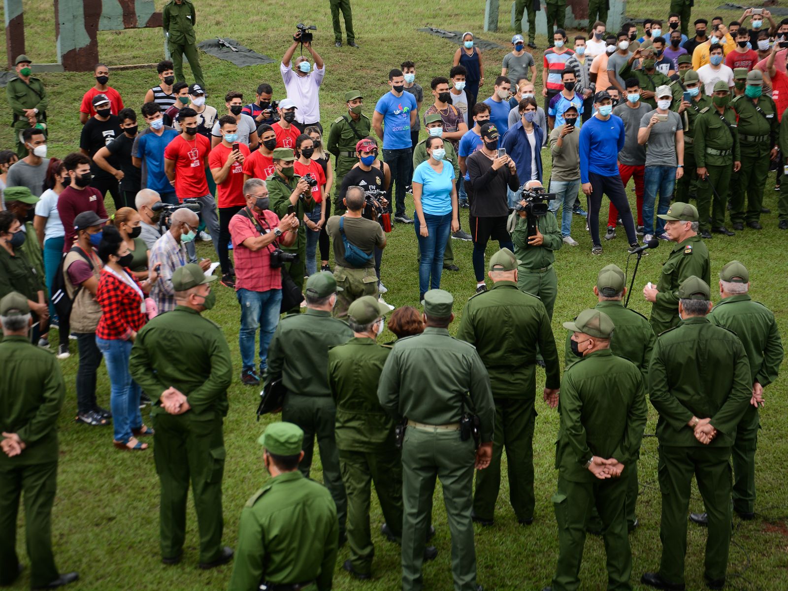 La defensa de la Patria, un deber sagrado (+Audio y Fotos)