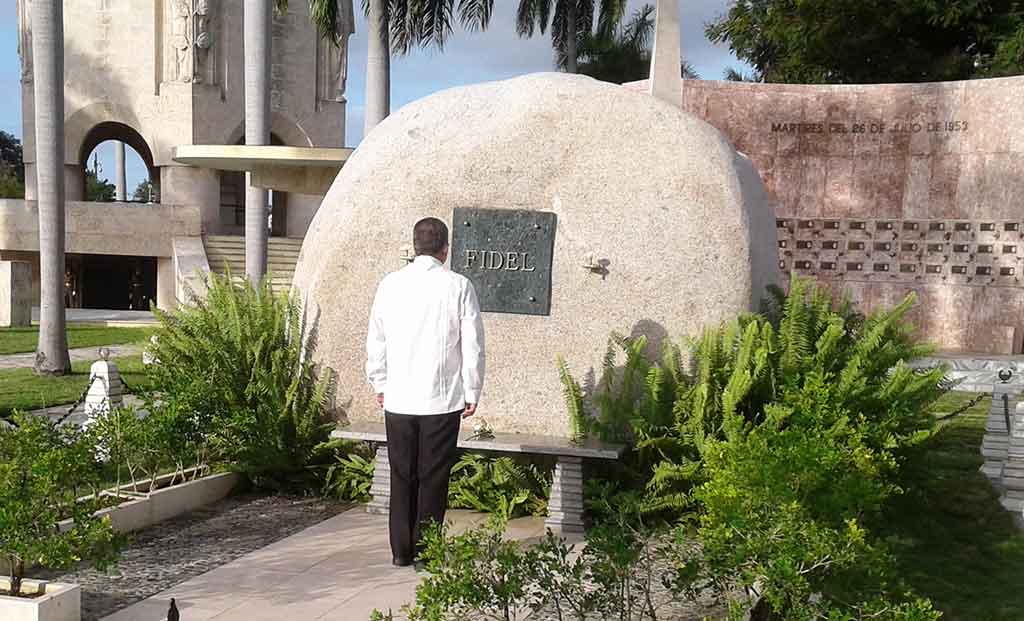 En Santiago de Cuba, Santa Ifigenia acoge a los agradecidos (+ Foto)