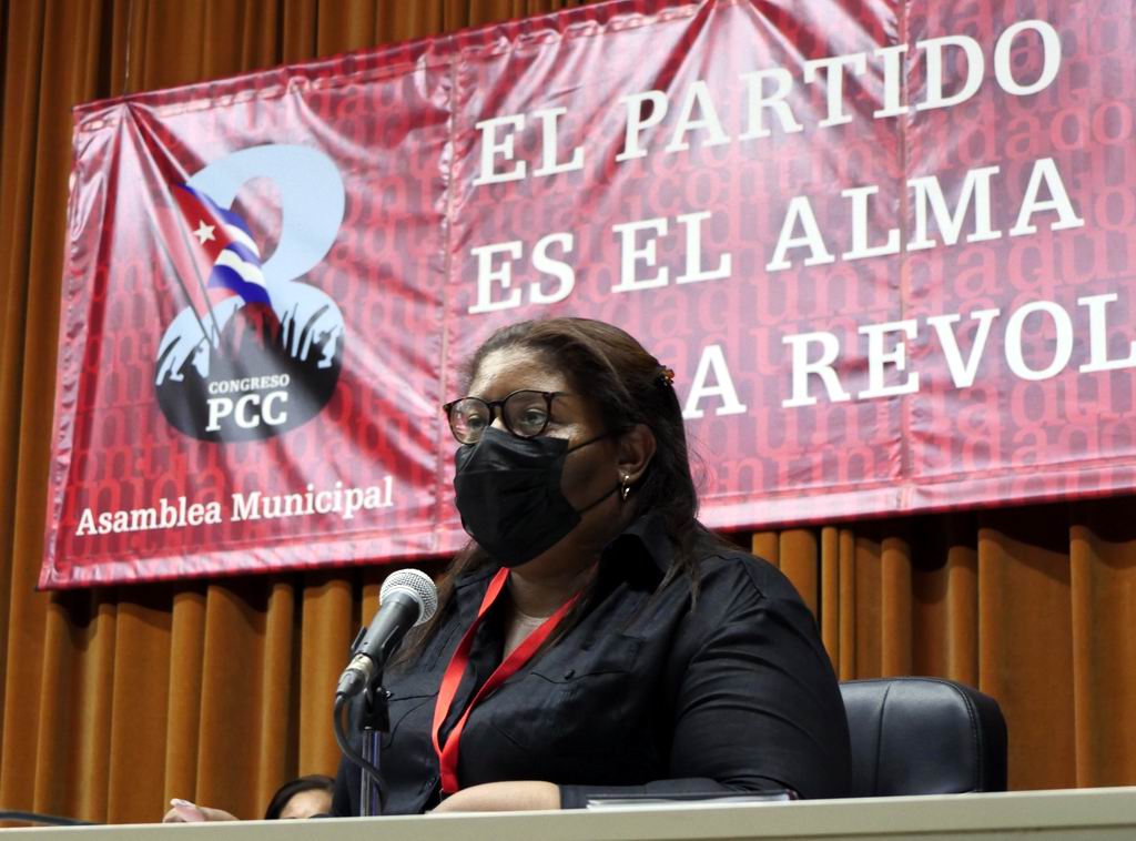 Los delegados eligieron el nuevo Comité Municipal, su Buró Ejecutivo y ratificaron como Primera Secretaria del Partido en Boyeros a Susel Lameré García