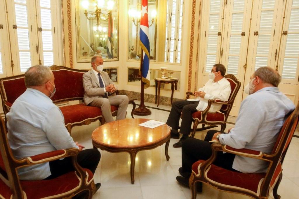 Intercambian canciller de Cuba y secretario de Relaciones Internacionales de Argentina 