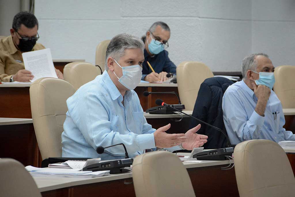 Consejo de Ministros: En la senda de perfeccionar el proyecto social y económico cubano