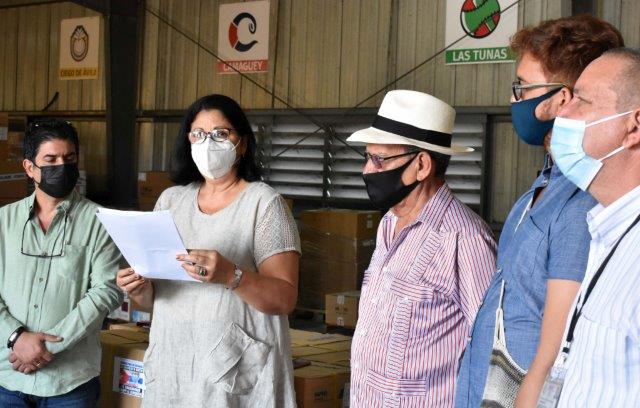 Recibe Cuba donación de jeringuillas desde Panamá Recibe Cuba donación de jeringuillas desde Panamá