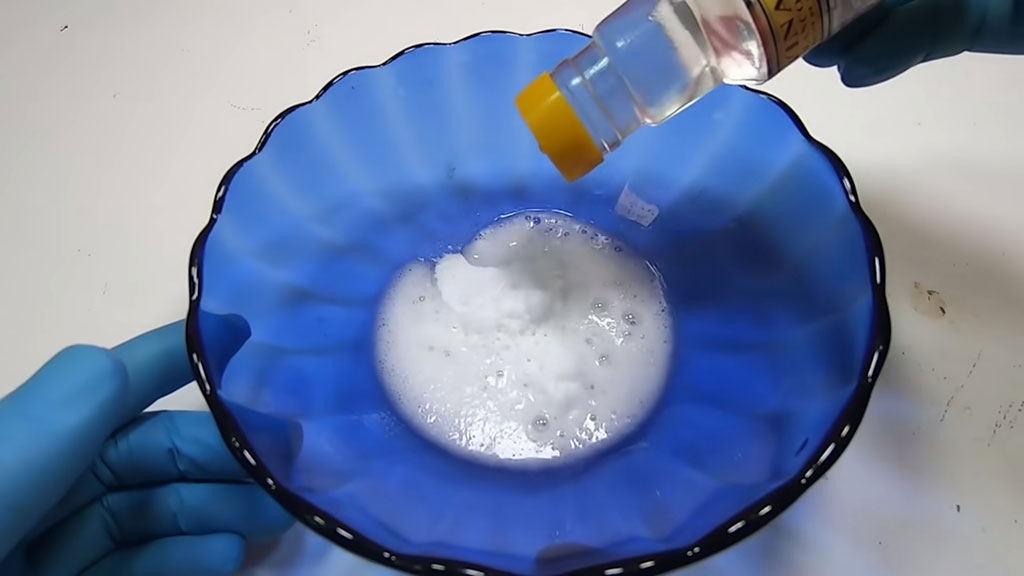 ¿Cómo limpiar tus cazuelas?: un truco