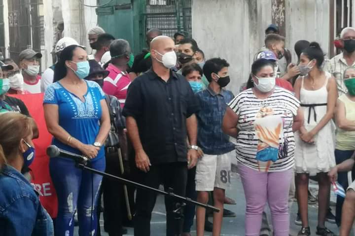 En La Habana, “Mi Razón es mi Escudo”