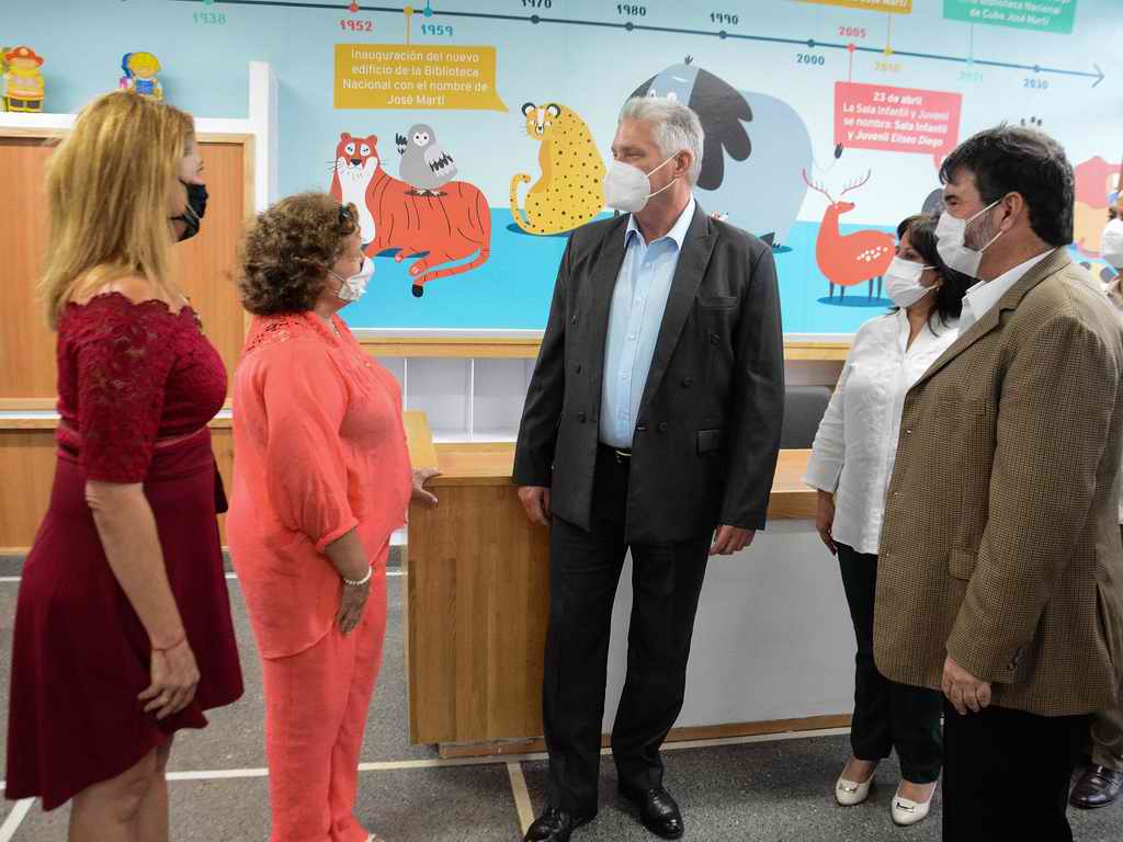 Celebran aniversarios de la AHS y la Biblioteca Nacional José Martí 