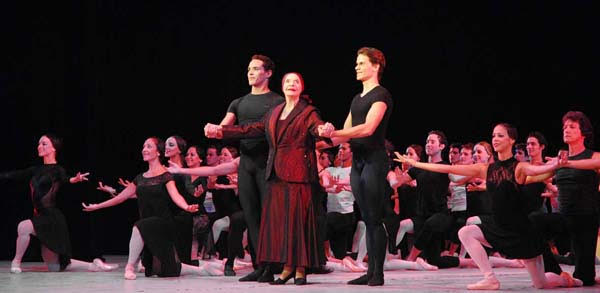 La FEU de Cuba rinde tributo a Alicia Alonso
