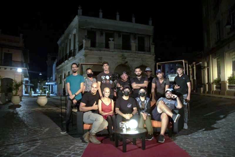 Equipo de realización de la serie Hermanos en el Tiempo. Foto cortesía AHS.