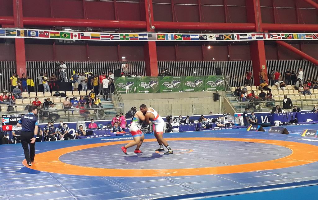 Algudín y Sampson se tiñen de oro en la Greco