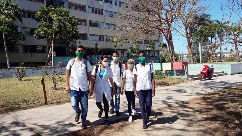 Contingente estudiantil en lucha contra el dengue en Camagüey