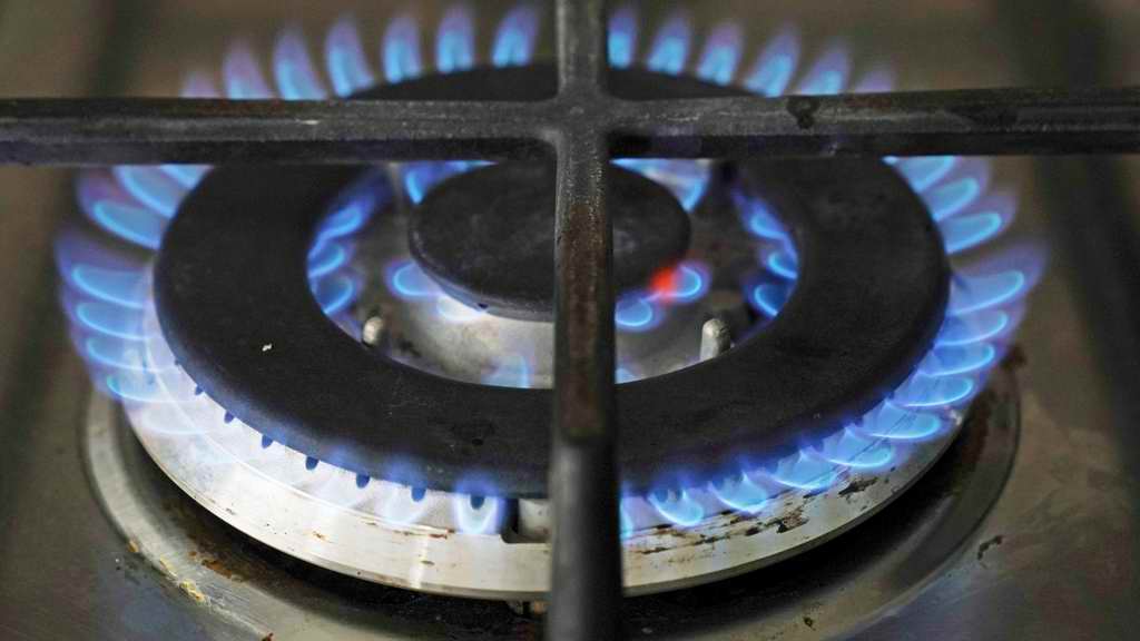 Millones de británicos no podrán pagar la electricidad y el gas en el invierno
