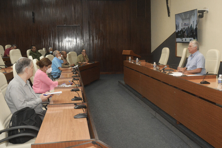 El presidente reiteró la necesidad de continuar trabajando en la recuperación de las instalaciones El presidente reiteró la necesidad de continuar trabajando en la recuperación de las instalaciones