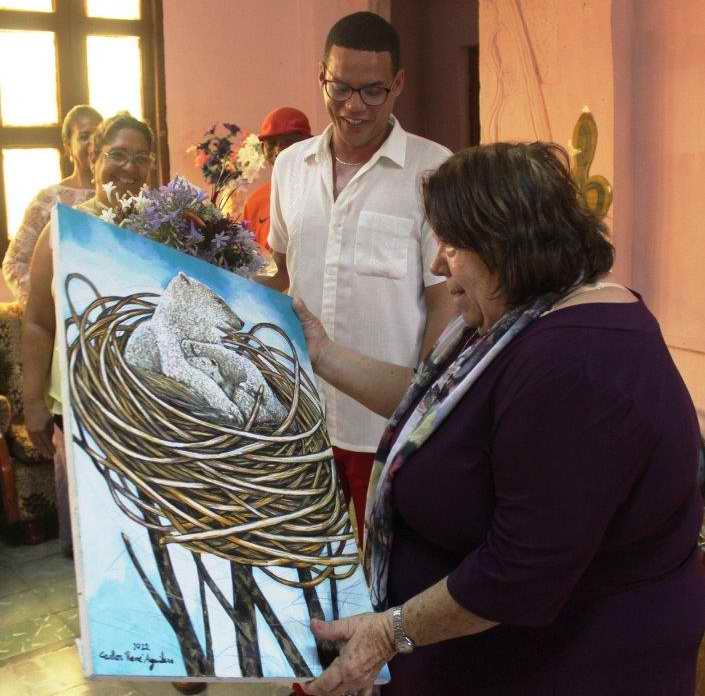 Otorgan Llave de Santiago de Cuba a Corina Mestre