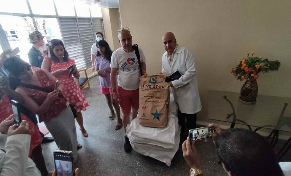 Agradecen gesto solidario Puentes de Amor a centro asistencial matancero