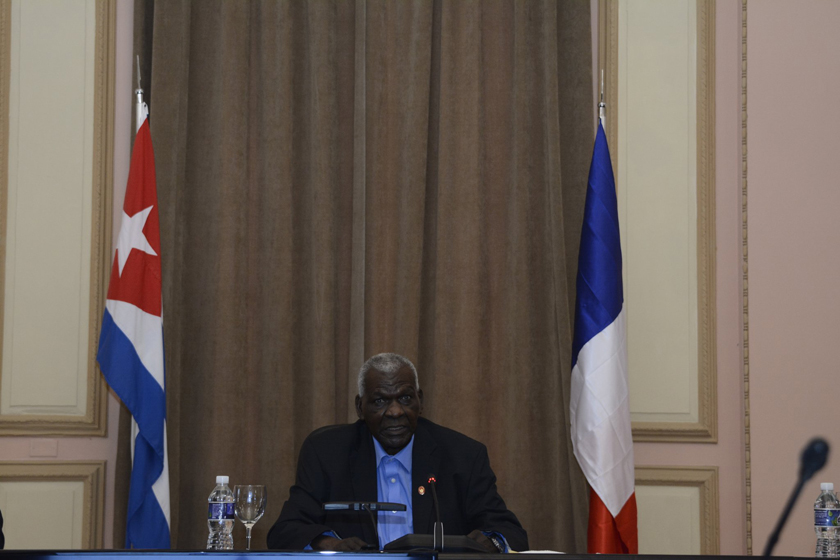 Cuba y Francia por fortalecer relaciones interparlamentarias 