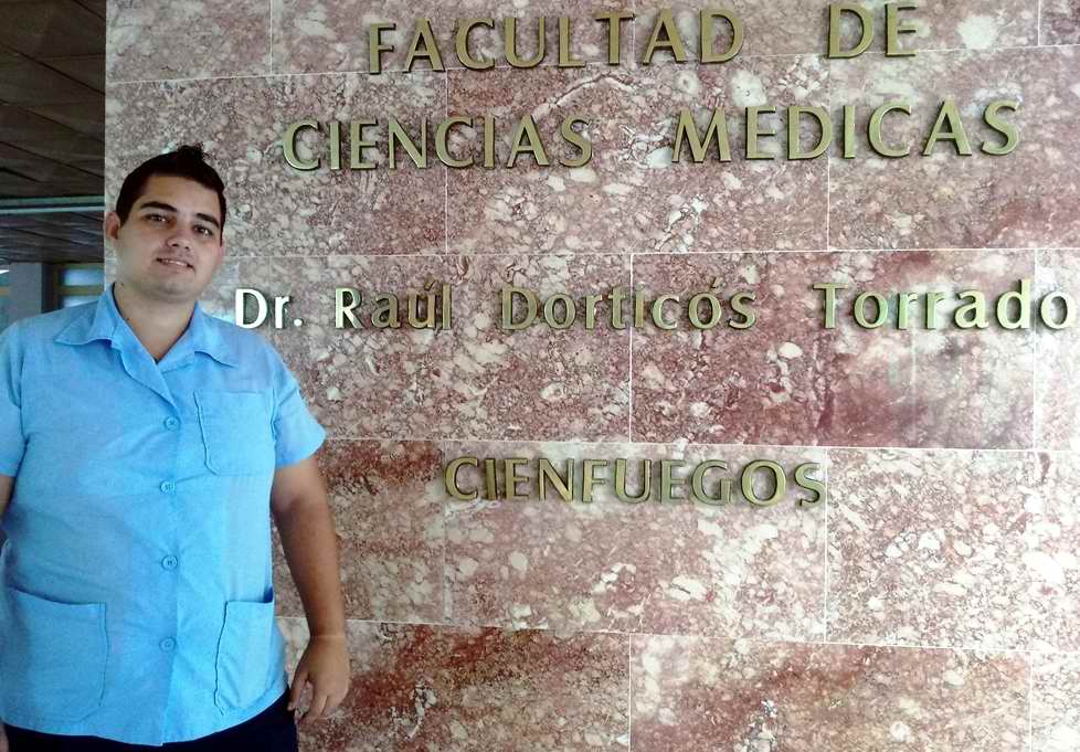 Jorge David, estudiante cienfueguero delegado directo al X Congreso de la FEU