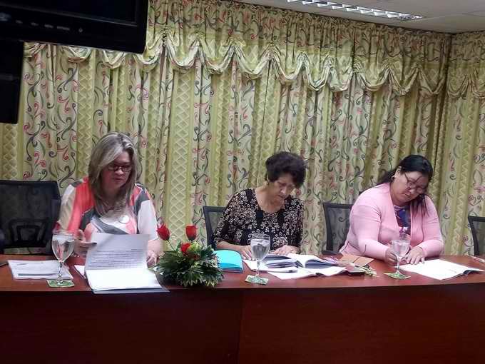 Valoró positivamente Ministra de Educación culminación de curso escolar en Granma