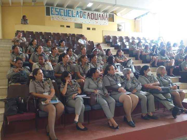 Destacan valor del empoderamiento femenino en Cuba