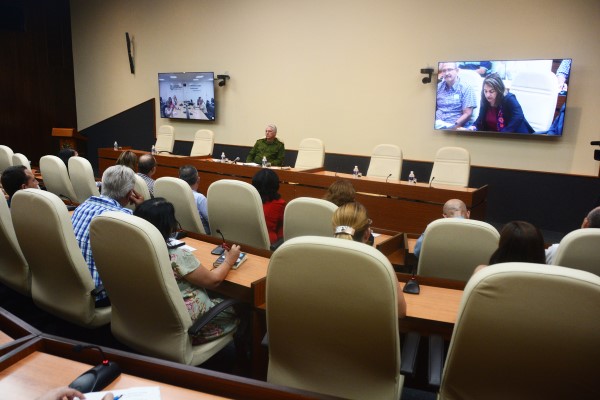 Cuba mantiene vigilancia epidemiológica y control sobre la COVID-19