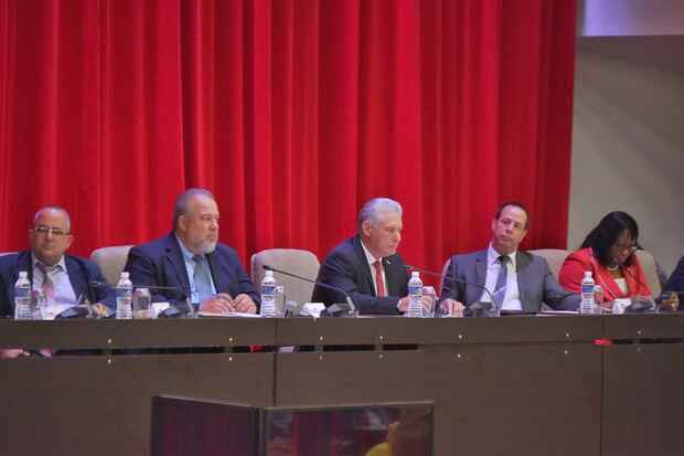 Preside Díaz-Canel apertura de Convención Cuba Salud 2022 