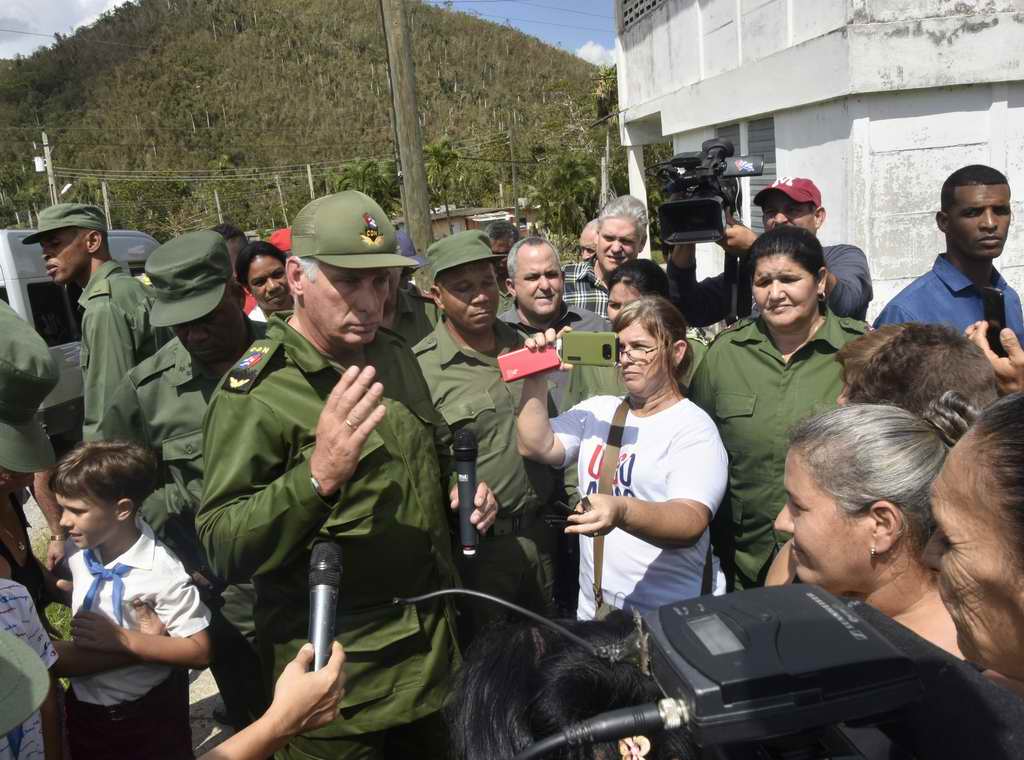 Díaz-Canel en Bahía Honda: De esta también vamos a salir, como hemos salido de todas, con confianza