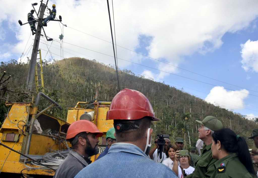 Díaz-Canel en Bahía Honda: De esta también vamos a salir, como hemos salido de todas, con confianza