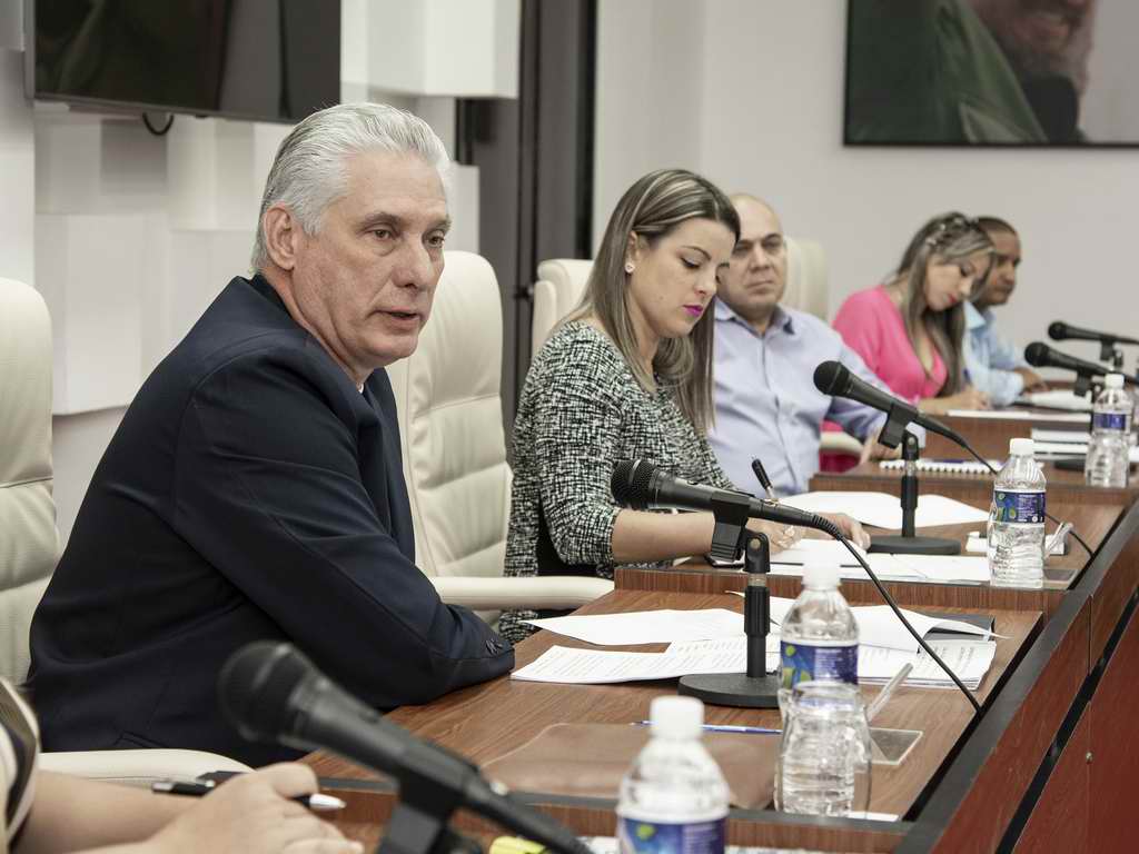 Sumar juventudes: un reto de la UJC