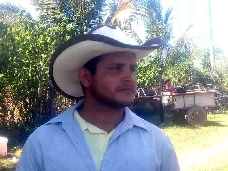 El campesino manzanillero Albenis Lara Yero es uno de los mejores productores de tabaco de la oriental provincia cubana de Granma