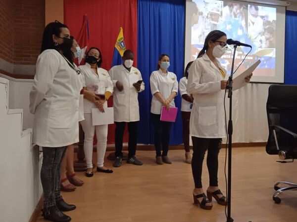 Festejan cubanos en Venezuela aniversario 62 de los Comités de Defensa de la Revolución