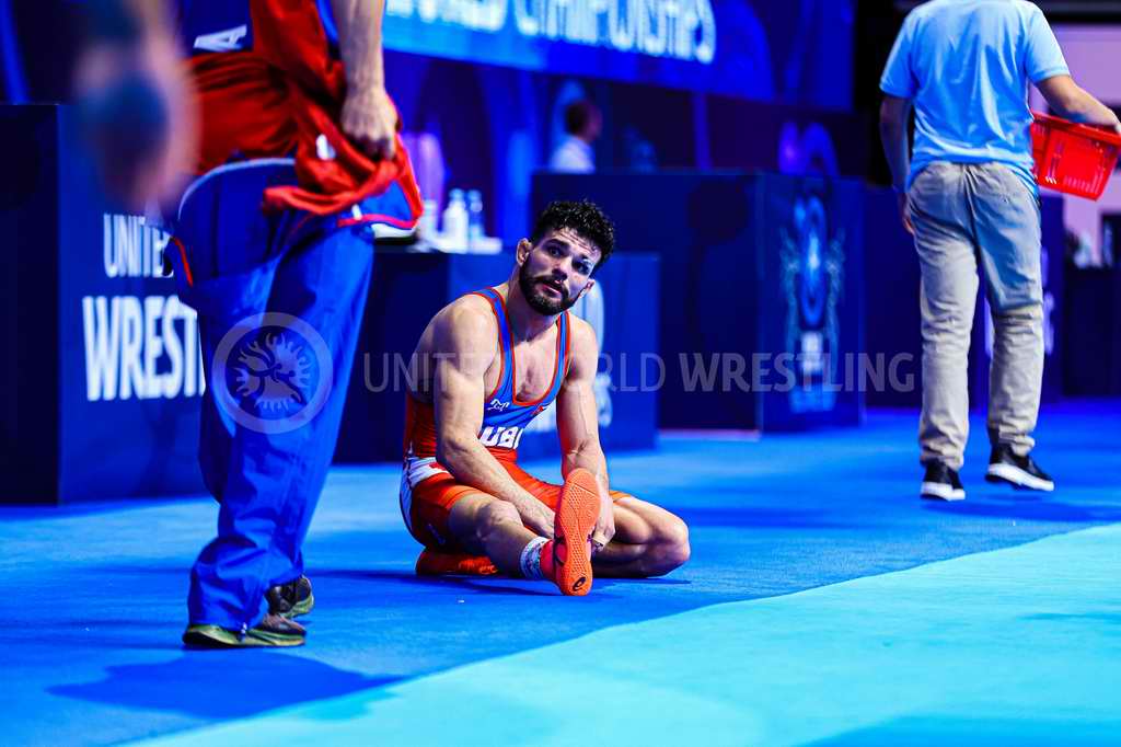 Discreto comienzo de Cuba en Campeonato Mundial de Lucha