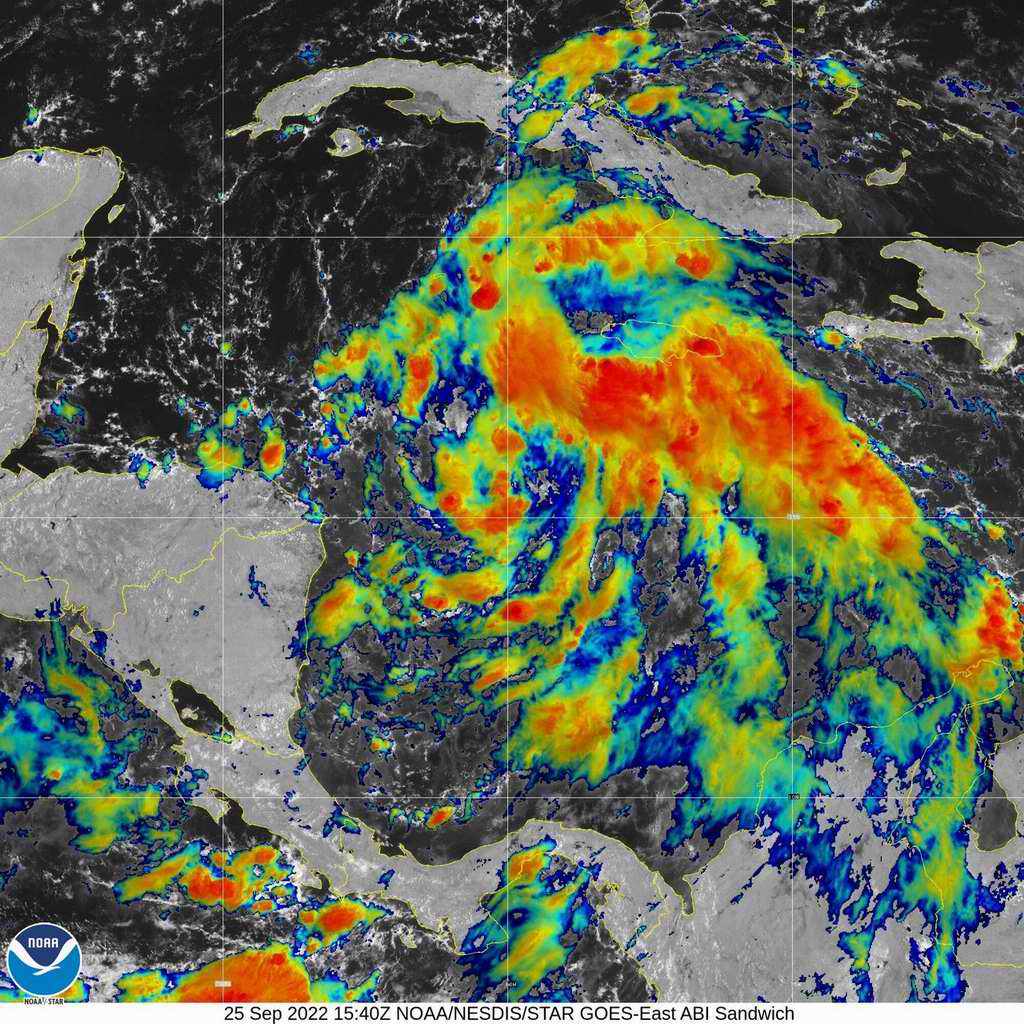 Tormenta tropical Ian- Imagen de satélite tipo Sandwich (Visible Infrarroja) de las 11:40 am