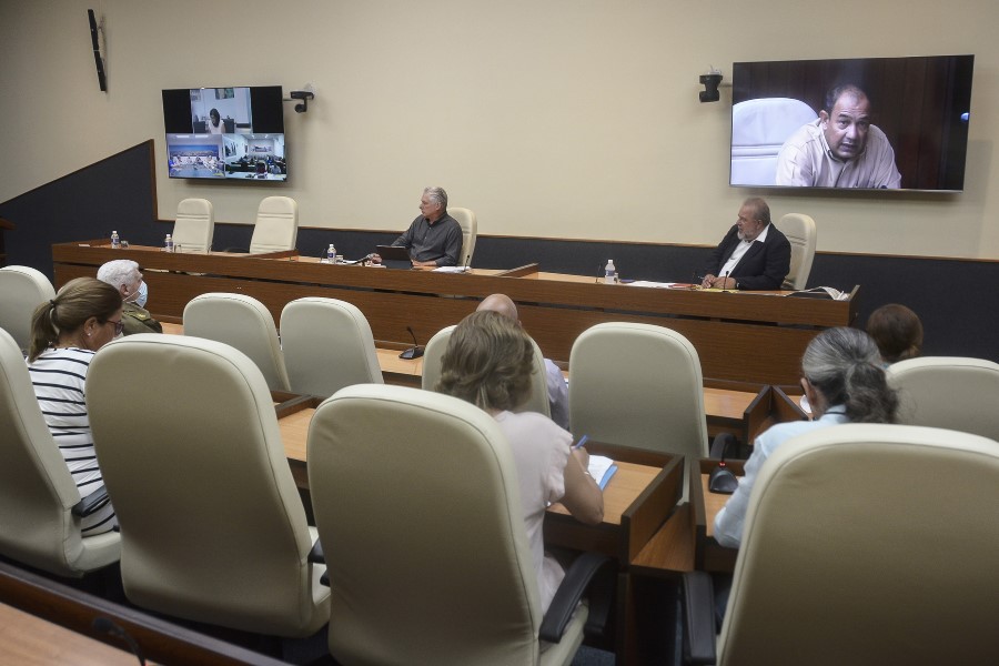 La reunión contó con la presencia del viceprimer ministro, Comandante de la Revolución Ramiro Valdés Menéndez