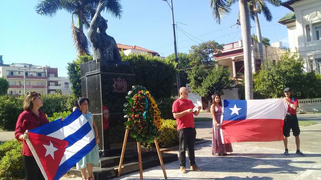 Rinden homenaje en Cuba a Salvador Allende