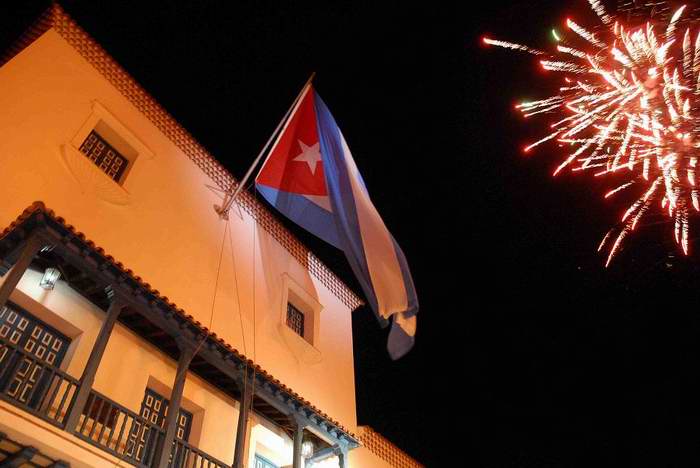 Santiago de Cuba junto a la Fiesta a la Bandera. Foto Trabajadores