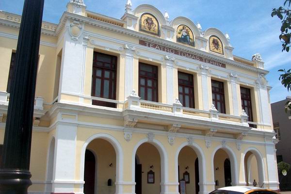 Teatro Tomás Terry