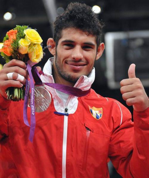El judoca cubano Asley González, de la división de 90 kilogramos, conquistó la medalla de plata, en los XXX Juegos Olímpicos Londres 2012, el 1 de agosto de 2012. Foto: Ricardo López Hevia.