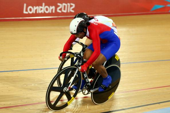 La ciclista cubana Lisandra Guerra no pudo avanzar de los cuartos y quedó sexta en los XXX Juegos Olímpicos de Londres 2012. Foto: Bryn Lennon.