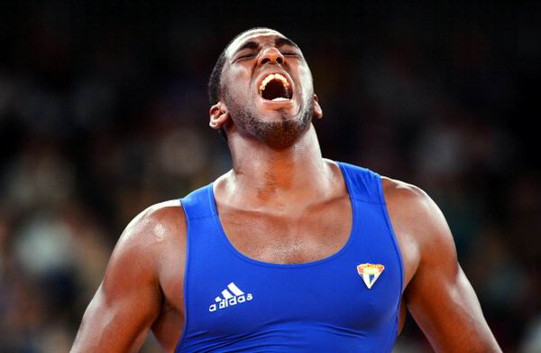 El cubano Yunior Estrada cayó en el combate por el bronce olímpico en la lucha grecorromana en los 96 kg., XXX Juegos Olímpicos Londres 2012. Foto: Mike Hewitt.