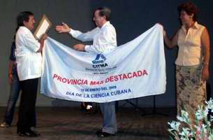 Ciego de &Aacute;vila, Provincia m&aacute;s destacada, en el acto efectuado en el Teatro Principal con motivo del Dia de la ciencia cubana